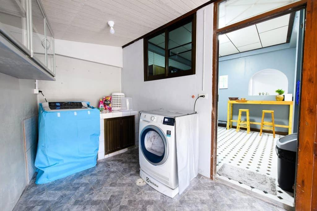 Bluebell House Hatyai - Cosy 3 Bedrooms For 10 Pax - 9 Mins Drive To Lee Grd Ban Kho Hong Екстер'єр фото