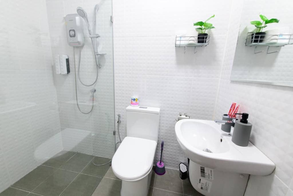 Bluebell House Hatyai - Cosy 3 Bedrooms For 10 Pax - 9 Mins Drive To Lee Grd Ban Kho Hong Екстер'єр фото